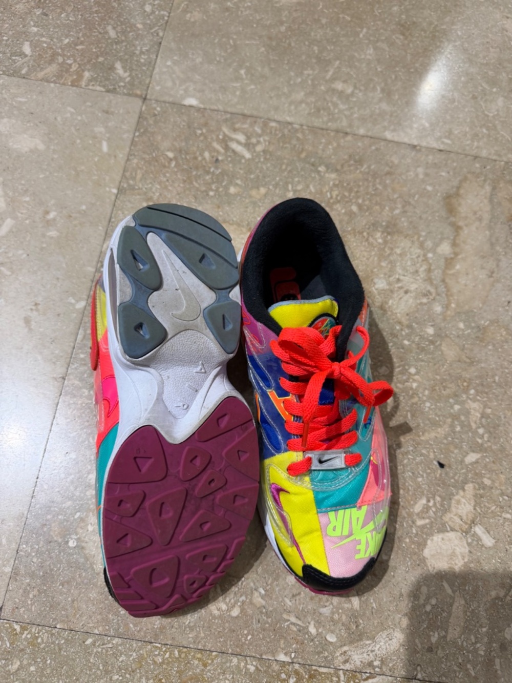 Shoes - Picture 4 of 8